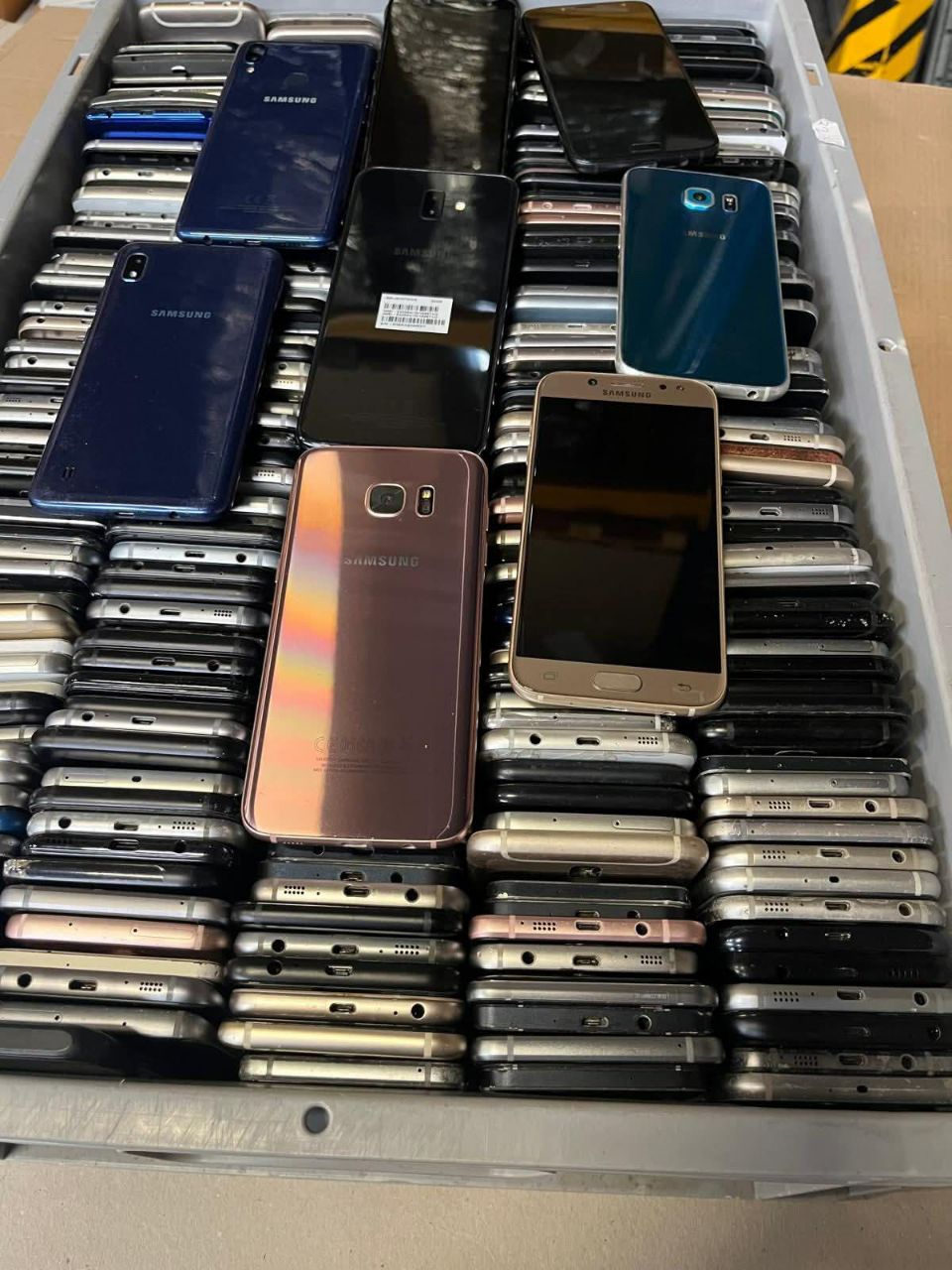Mixed Samsung Galaxy S Note A J Series - Image 4