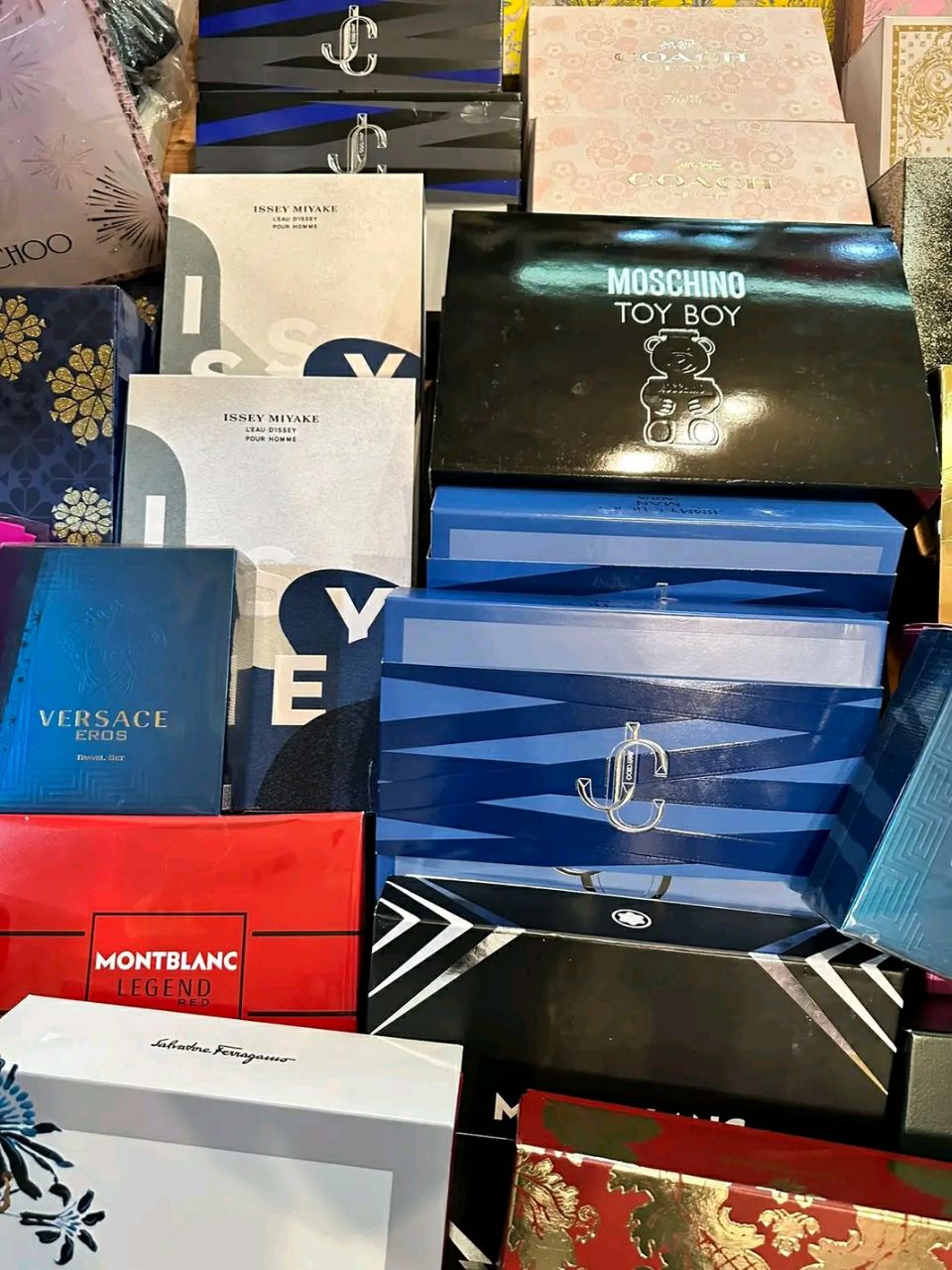 Authentic Perfume Wholesale Liquidation - Image 6