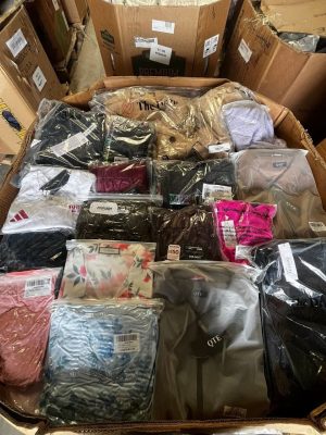 Amazon F.C. Premium Clothing Pallet - Liquidation Pallet