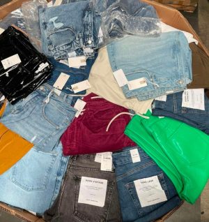 Good American Premium Denim by Khloé Kardashian - Liquidation Pallet