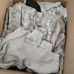 Hollister Clothing Casepack - Liquidation Pallet