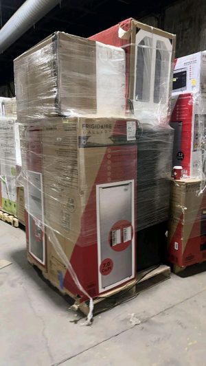 Mixed Frigidaire Appliance Truckloads - Liquidation Pallet