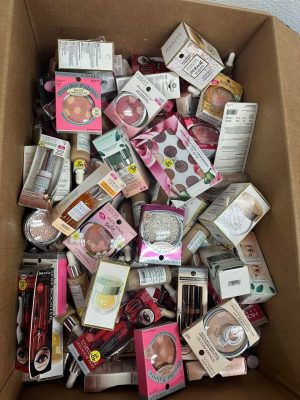 Premium HBA Gaylord - Liquidation Pallet