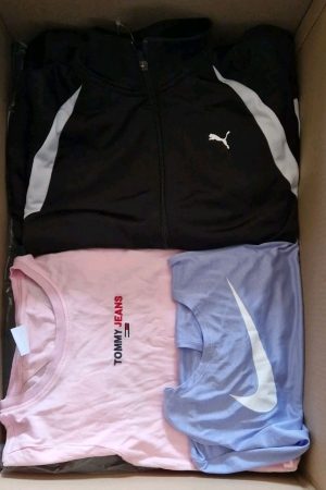 Premium Sorted Branded Clothing Wholesale Liquidation – 100 Piece Box – Nike, Puma, Calvin Klein & More at €2.50 Per Piece