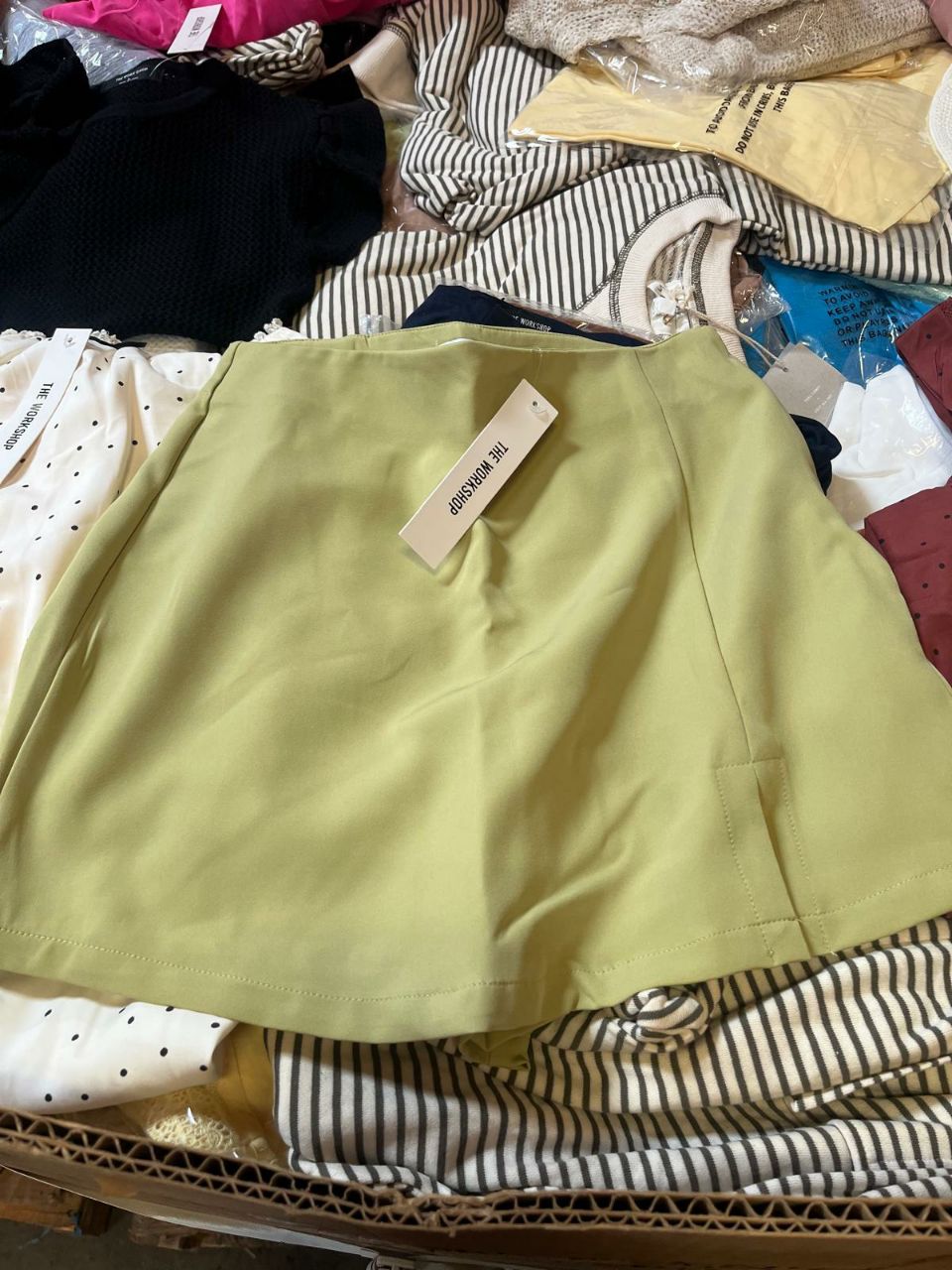 Buckle Clothing Wholesale Liquidation Pallet – 500 Pieces – New With Tags at €0.75 Per Piece - Image 7