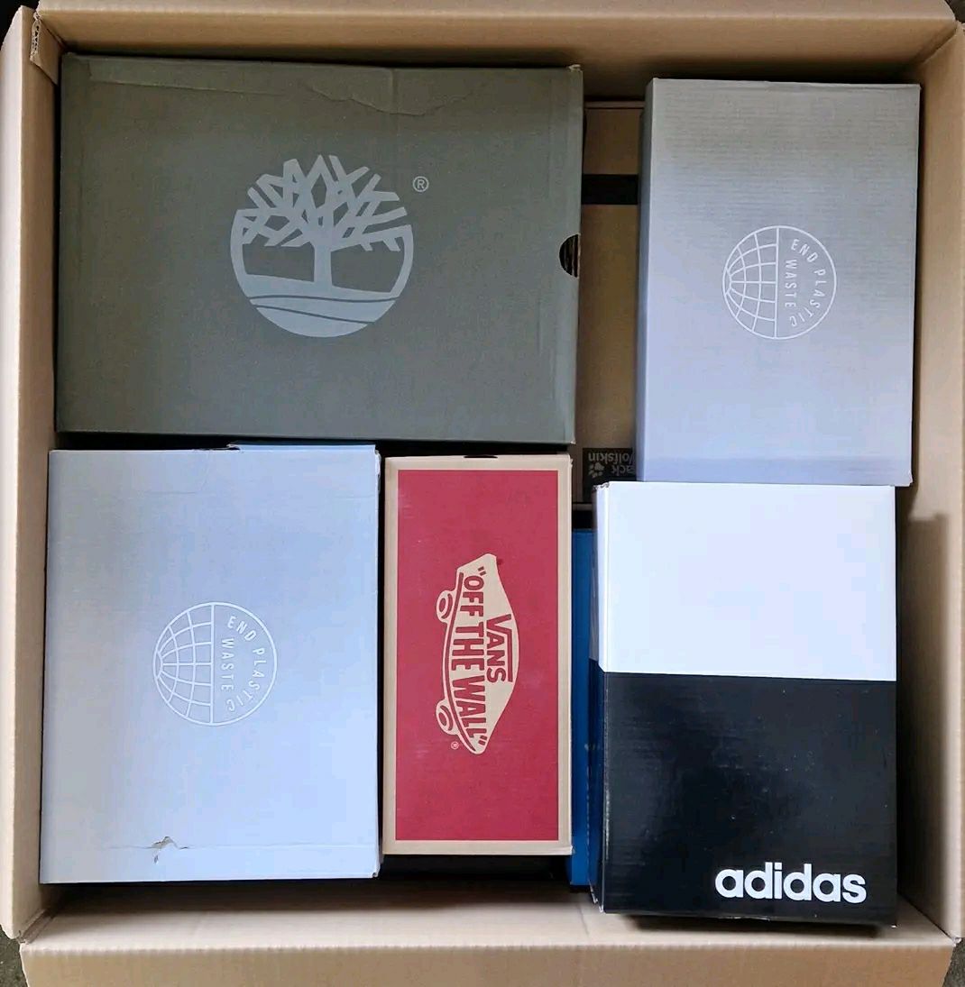 Branded Footwear Wholesale Liquidation Lot – 50 Pairs – Nike, Adidas, Vans & More – Many With Original Boxes at €5 Per Pair - Image 8